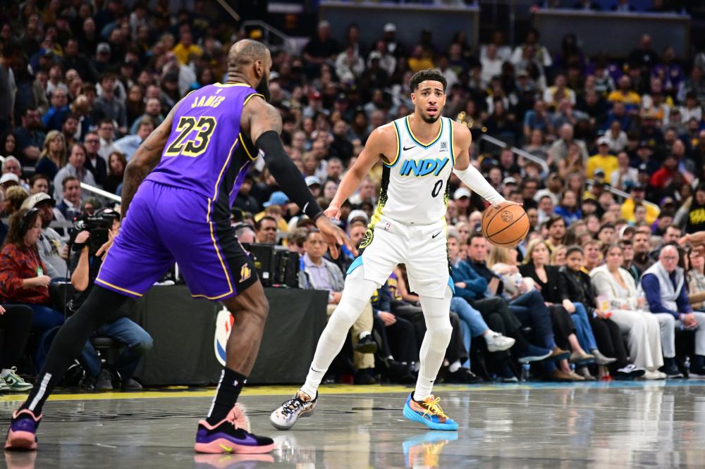 他们肩上扛 他们肩上扛