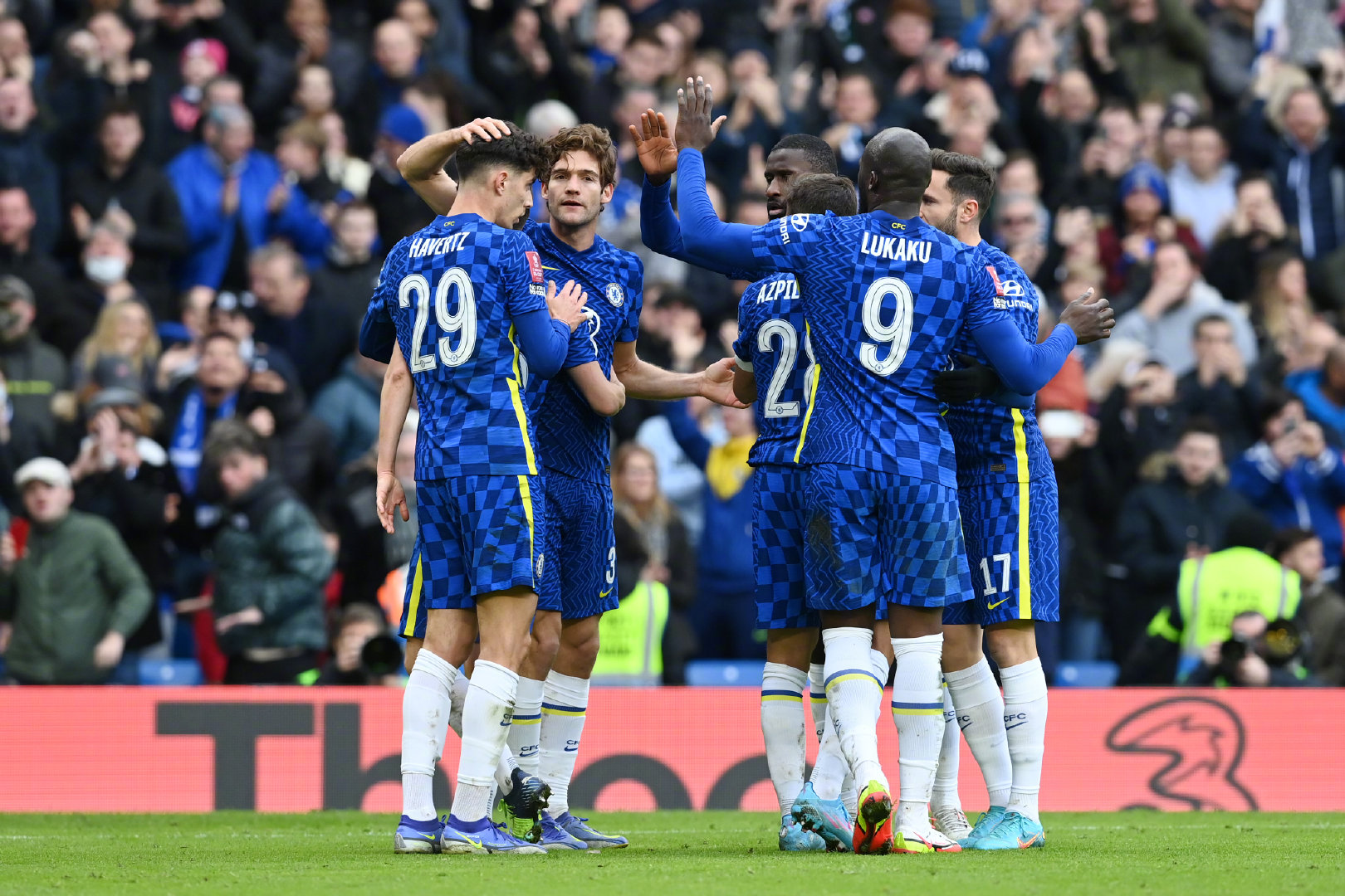 氛围浓厚的 氛围浓厚的