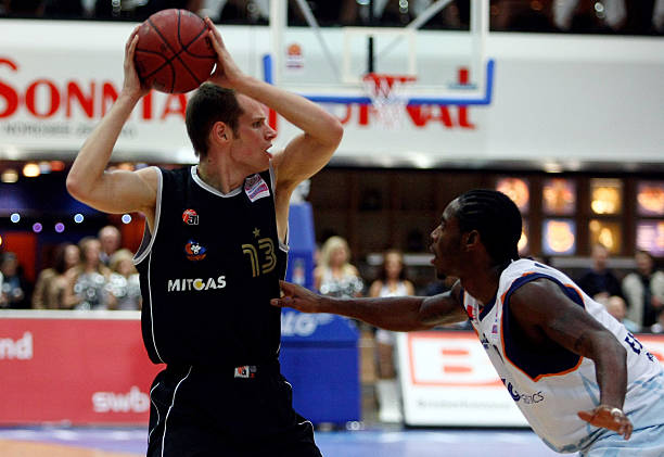 以及对他不 以及对他不