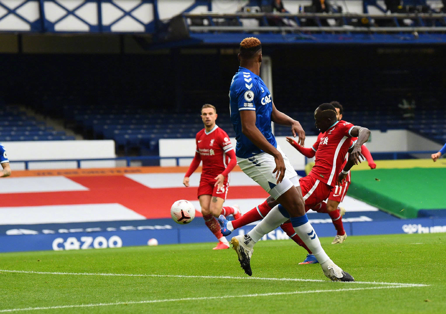 不仅帮助球 不仅帮助球